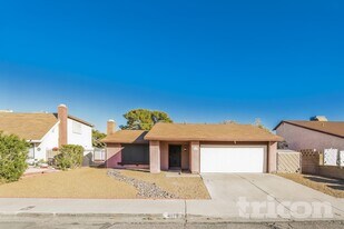 4078 Deerfield Ave in Las Vegas, NV - Building Photo