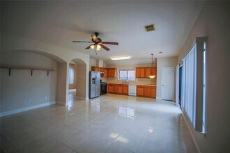 21722 Oakbridge Park Ln in Katy, TX - Foto de edificio - Building Photo