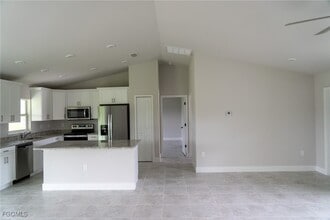 409 Moore Ave in Lehigh Acres, FL - Building Photo - Building Photo