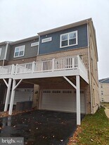 2766 Bridgewater Dr in Bryans Road, MD - Building Photo