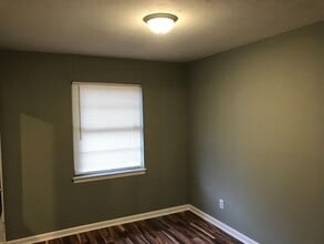 2984 Cherry Rd in Memphis, TN - Building Photo - Building Photo