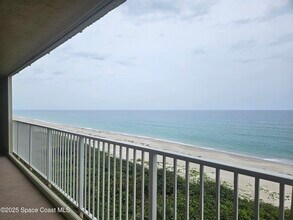 1095 Jimmy Buffett Mem Hwy in Indialantic, FL - Building Photo - Building Photo
