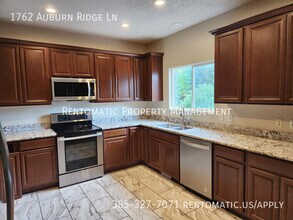 1762 Auburn Ridge Ln in Draper, UT - Foto de edificio - Building Photo