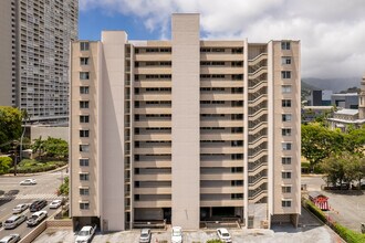 Punahou Circle Apartments in Honolulu, HI - Foto de edificio - Building Photo