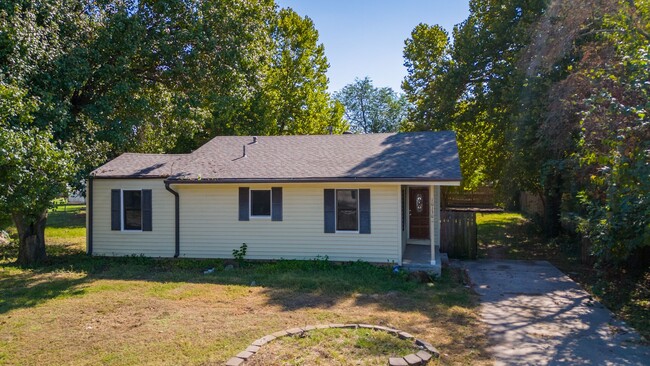 property at 10130 E Ollie Ave