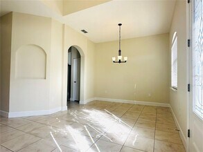 809 Lake Marie Blvd in Dundee, FL - Building Photo - Building Photo