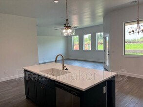 3026 Hollow Crest Ln in Norman, OK - Building Photo - Building Photo