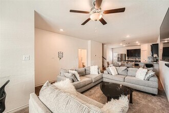 14513 Prairie Sod Ln in Elgin, TX - Building Photo - Building Photo