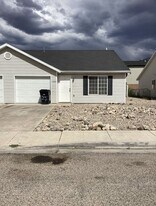 1242 N 575 W in Cedar City, UT - Building Photo