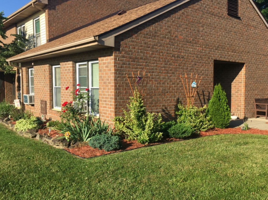 Westmoreland Hills in Scottdale, PA - Building Photo