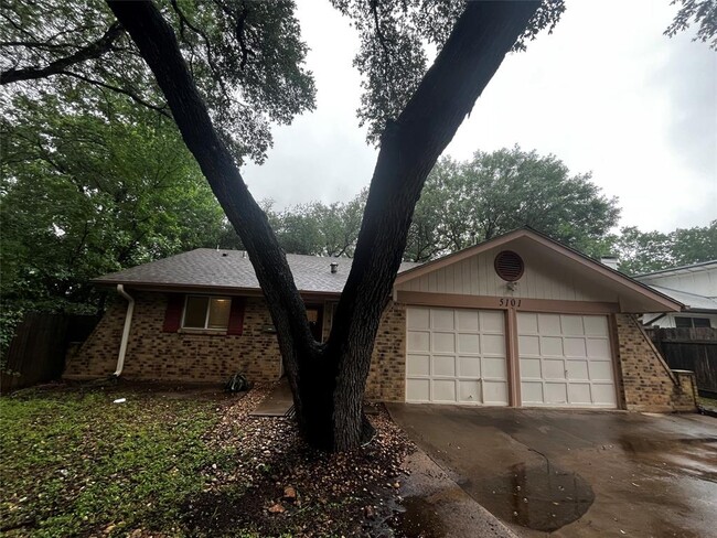 5101 Meadow Creek Cove in Austin, TX - Building Photo - Building Photo