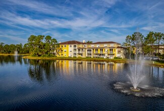 Las Palmas Sarasota in Sarasota, FL - Foto de edificio - Building Photo