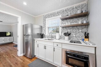 619 S Peachtree St in Norcross, GA - Building Photo - Building Photo
