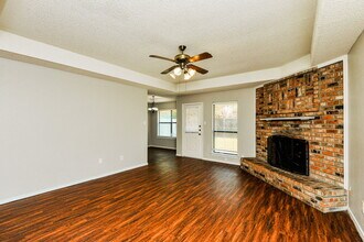 4909 Barberry Dr in Fort Worth, TX - Building Photo - Building Photo