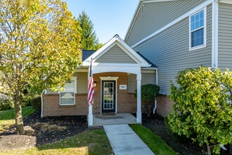 Lenox Village Condominiums in Fairlawn, OH - Building Photo - Building Photo
