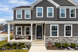 Ryan Homes @ Kingsland Park in North Chesterfield, VA - Building Photo - Building Photo