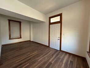 3464 N Clark St, Unit 2R in Chicago, IL - Foto de edificio - Building Photo