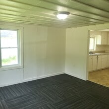 1561 Reeder Ave in Benton Harbor, MI - Building Photo - Building Photo