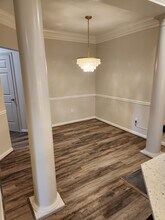 5559 glenridge dr,, Unit Aptmt. 1308 in Atlanta, GA - Foto de edificio - Building Photo