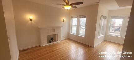 4946 N Ridgeway Ave, Unit 1 in Chicago, IL - Foto de edificio - Building Photo