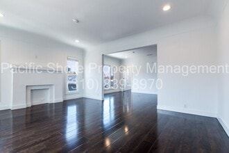 1295 Mullen Ave in Los Angeles, CA - Building Photo - Building Photo