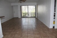 5750 Baywater Dr in Tampa, FL - Building Photo - Building Photo