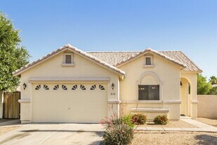 5158 W Vista Ave in Glendale, AZ - Building Photo