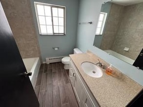 337 Holy Hill Rd, Unit 101 in Twin Lakes, WI - Foto de edificio - Building Photo