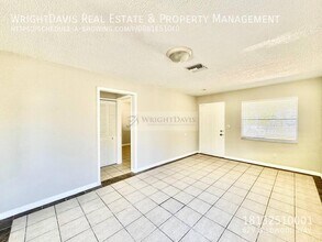 629 Wildwood Way in Clearwater, FL - Building Photo - Building Photo