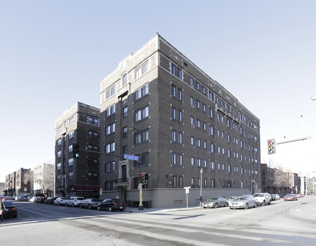 The Buckingham Apartments in Minneapolis, MN - Foto de edificio - Building Photo