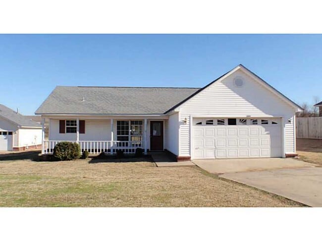 property at 2004 N Hills Blvd
