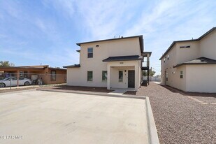 8916 Norton St in El Paso, TX - Building Photo