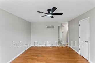 1206-1208 N Cottage Ave in Independence, MO - Building Photo - Building Photo