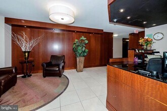 1260 21st St NW in Washington, DC - Building Photo - Building Photo