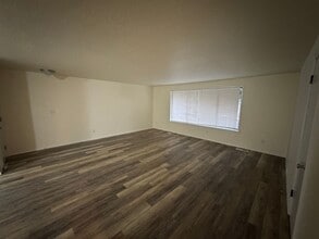 306 S 20th St in Mount Vernon, WA - Building Photo - Building Photo