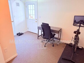 140 Stedman St in Chelmsford, MA - Building Photo - Building Photo