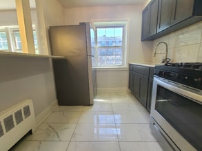 47 Branch Brook Pl in Newark, NJ - Building Photo - Building Photo