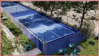 14384 Savannah Ct in San Diego, CA - Building Photo