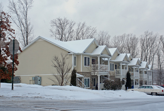 Kensington Court Apartments