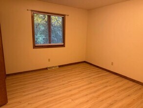 2812 Eastwood Dr in Wooster, OH - Building Photo - Building Photo