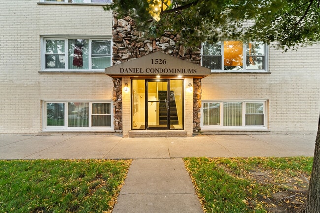 property at 1526 S 51st Ct