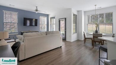 2800 Milan Ct, Unit 212 in Birmingham, AL - Building Photo - Building Photo