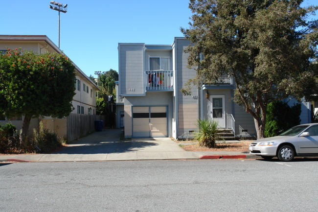 487 Lincoln Cir in Millbrae, CA - Building Photo - Building Photo