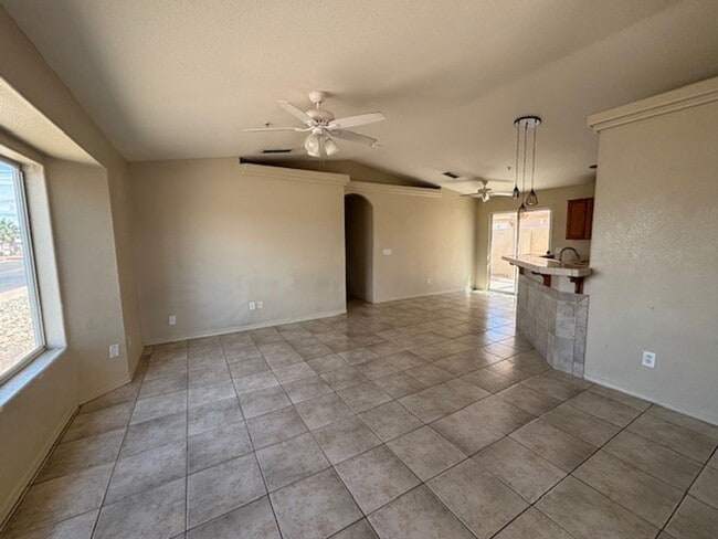 3409 Oro Grande Blvd in Lake Havasu City, AZ - Building Photo - Building Photo
