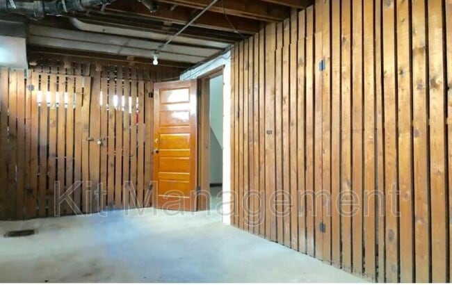 4290 Monroe St in Toledo, OH - Building Photo - Building Photo