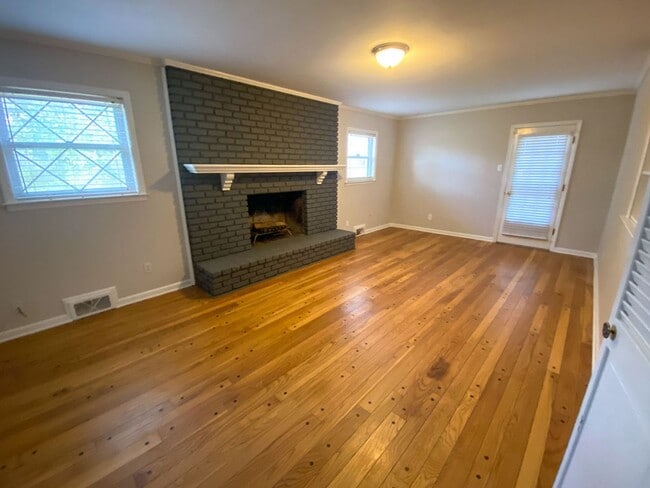 5867 Brierdale Ave in Memphis, TN - Building Photo - Building Photo