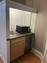 Broadway in Kissimmee, FL - Foto de edificio - Building Photo