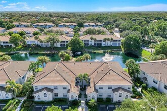 6812 Satinleaf Rd S in Naples, FL - Building Photo - Building Photo