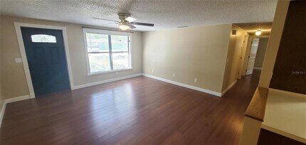 2848 E Mark Dr in Sarasota, FL - Building Photo - Building Photo