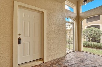 3701 NW Willow Creek Dr in Jensen Beach, FL - Building Photo - Building Photo